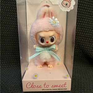 Close to sweet mokoko